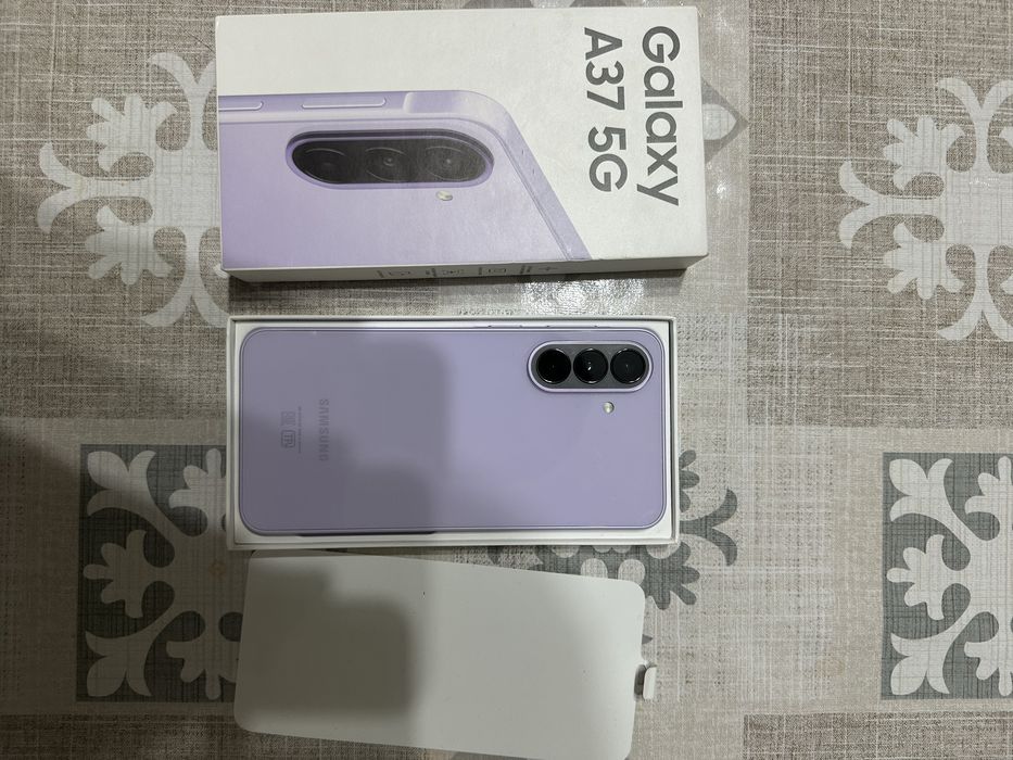 Samsung a37 5G новый