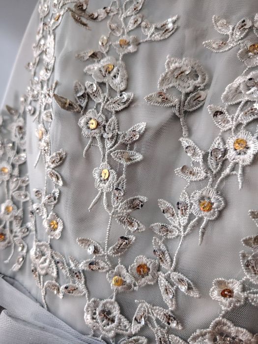 Продам выпускное платье