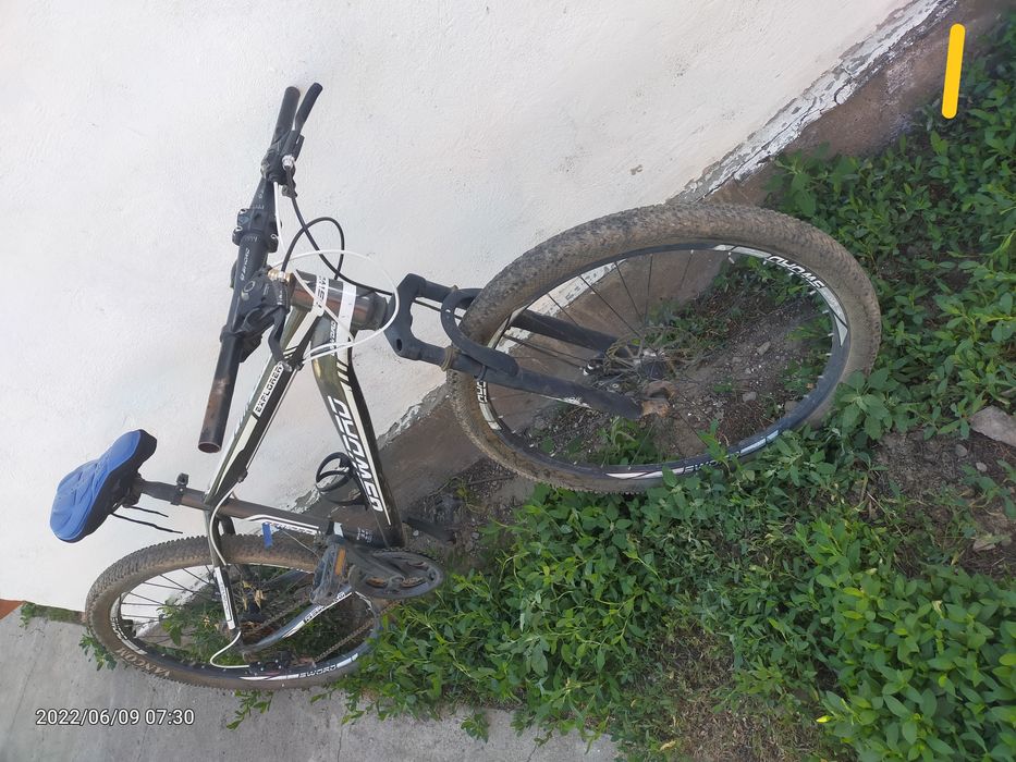 Продам спорт.велосипед 49000