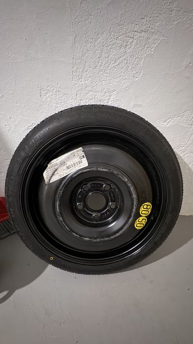 Vand roata rezerva slim Toyota Corolla R17 125/70 D17 + cric OEM completa