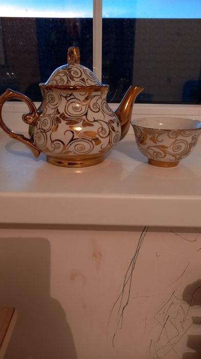 Чайный сервиз продам