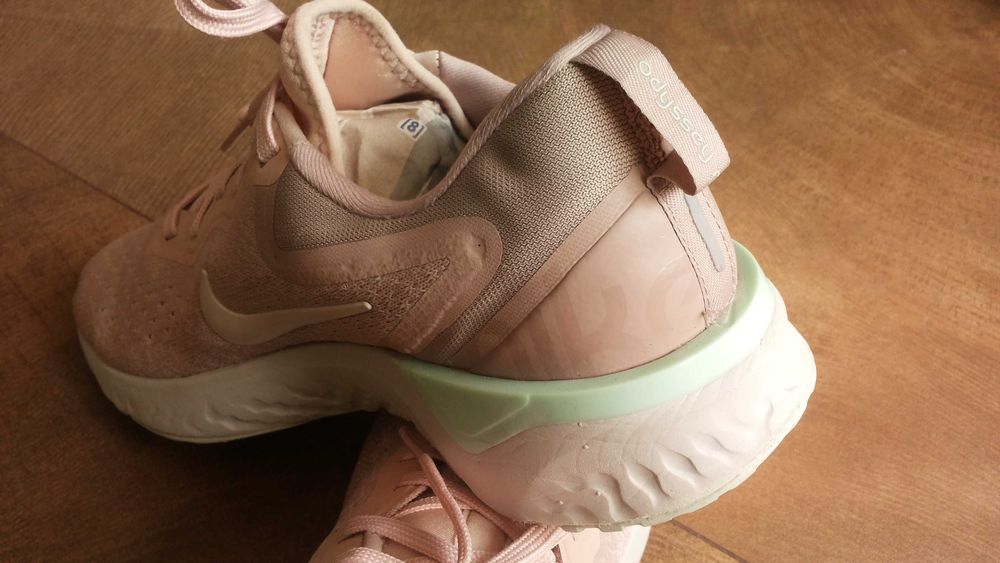 NIKE Odyssey React Particle Pink Размер EUR 39 / UK 5,5 дамски маратонки 145-13-S