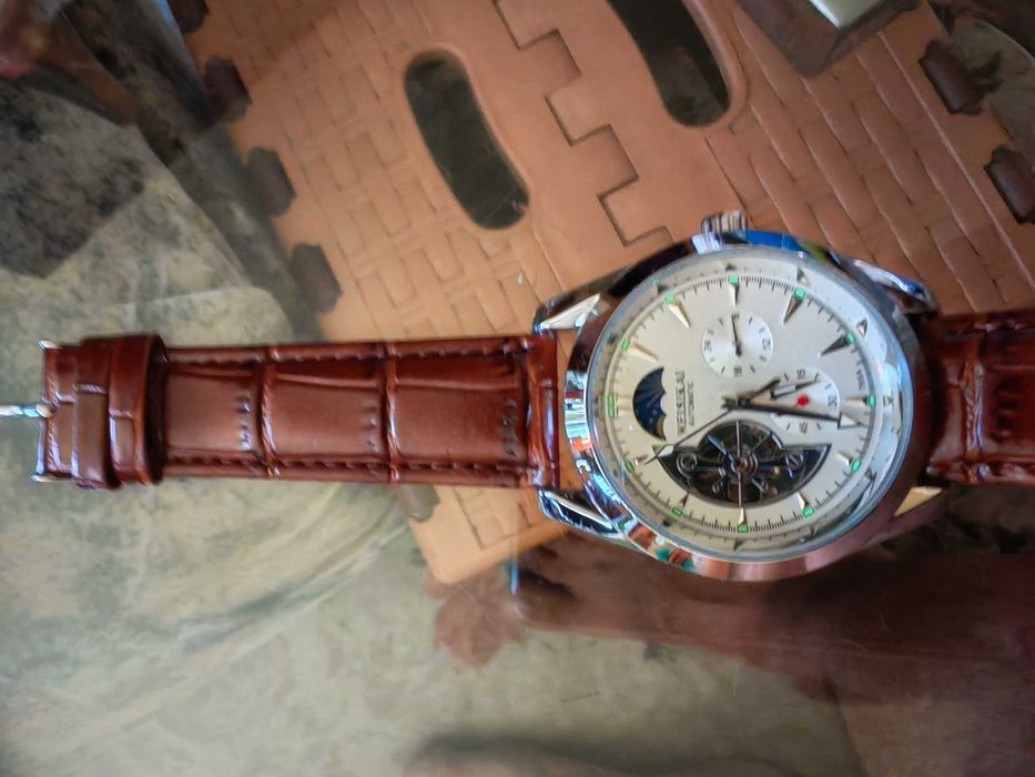 Автоматичен  Часовник