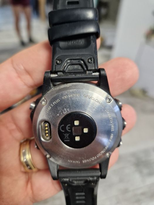 Ceas Garmin Fenix 5 Plus