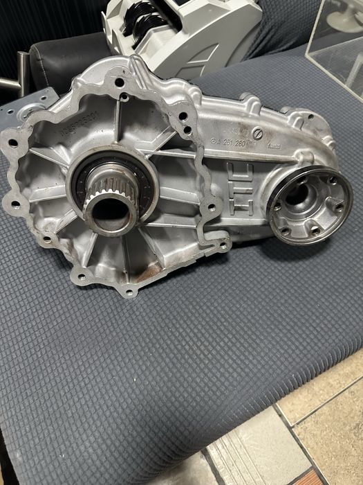 Раздатка за мерцедес X164,X166,W166,C292,W251,V251