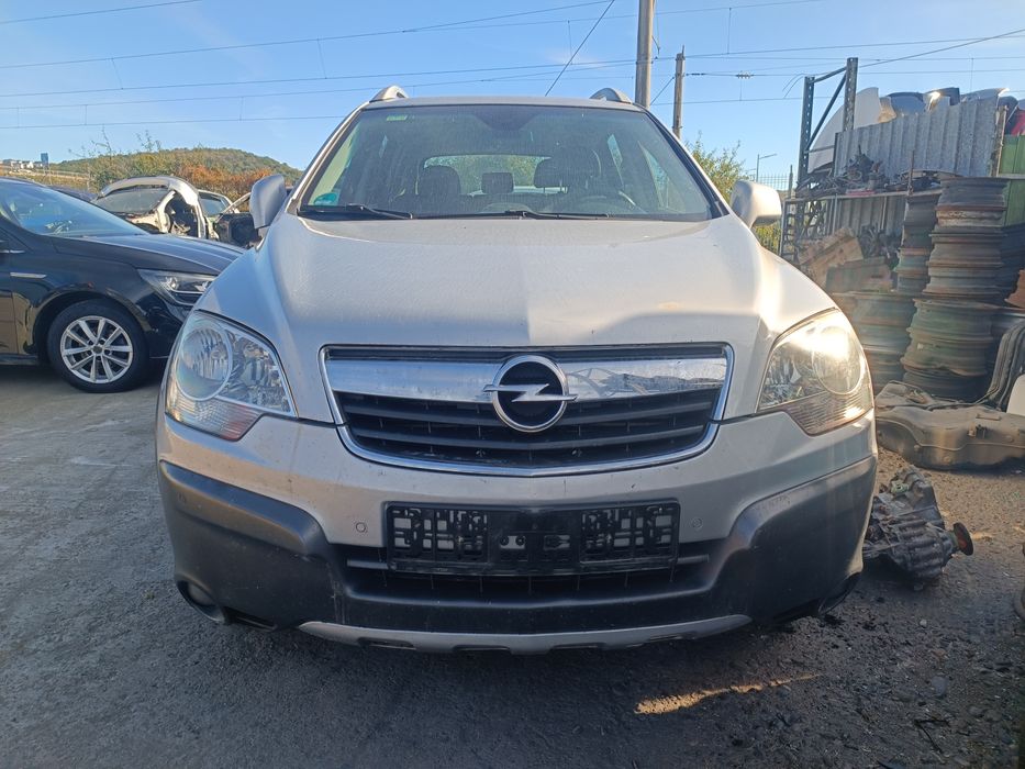 Dezmembram Opel Antara, an 2006, motor 2.0 d, 4x4