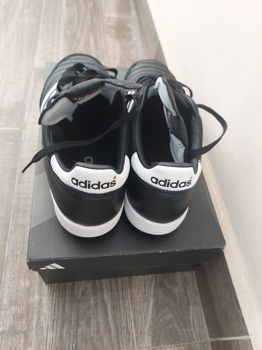 Adidas Mundial Turf, черни