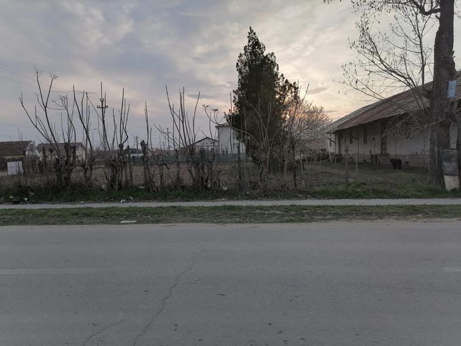 De inchiriat Teren 2200mp+ Hala 580mp