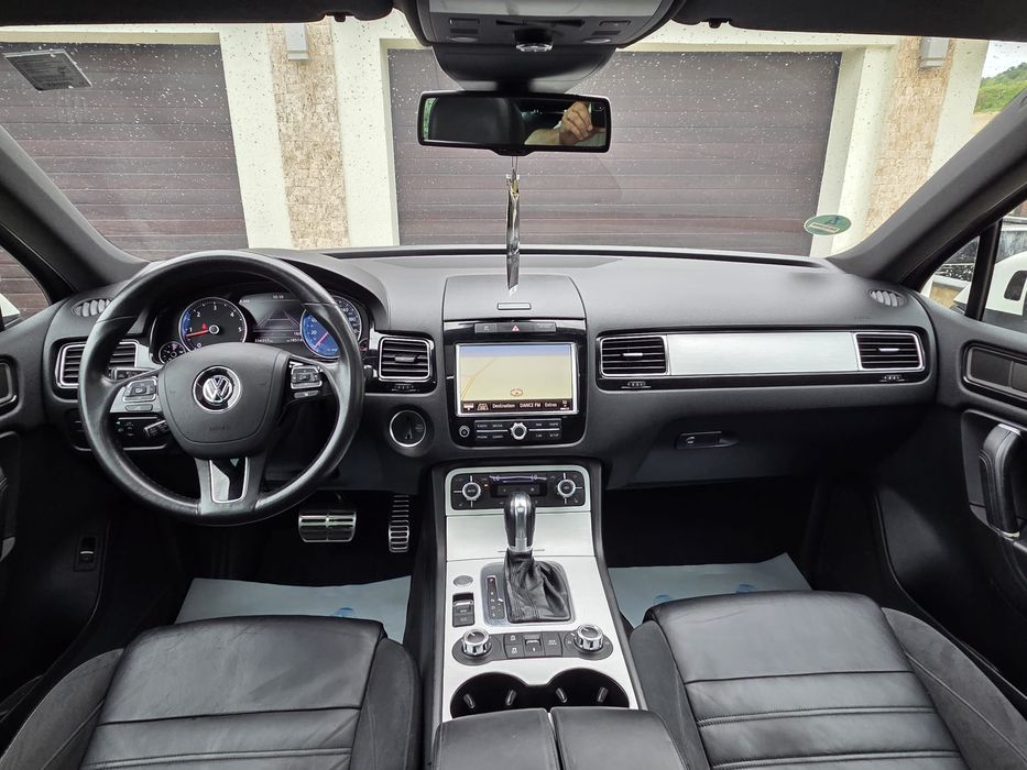 Vw Touareg  3,0Tdi,Camere 360/Distronic/Pano/Side,Lane Assist Keyles Go+Entry,Webasto, Full