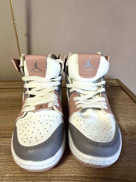 Дамски обувки нови/много запазени