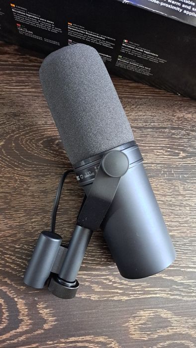 Микрофон Shure SM7B.