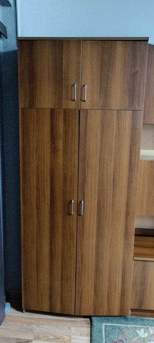 Горка  стенка сервант шкаф в гостиную