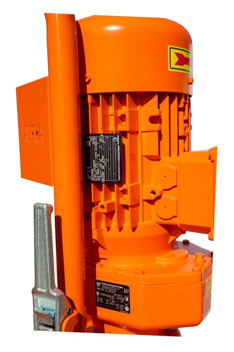 pompa de tencuit, masina de tencuit, sapa lichida, glet, RATE!