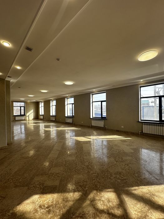 Продается здание ул. Космонавтов