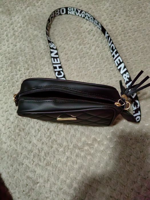 Чанта нова  за дами