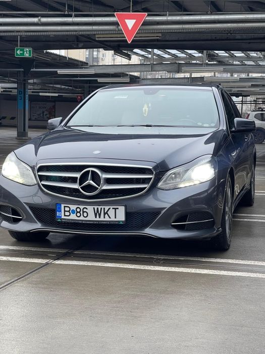 Mercedes Benz E    4 matic