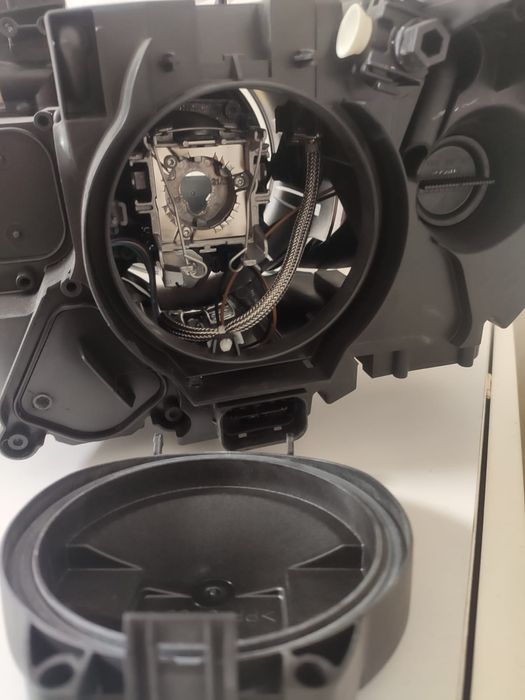 Фара X5 E70 правая новая х5 е70