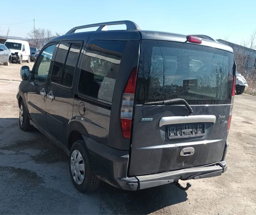 Dezmembrez Fiat Doblo 1.9 jtd