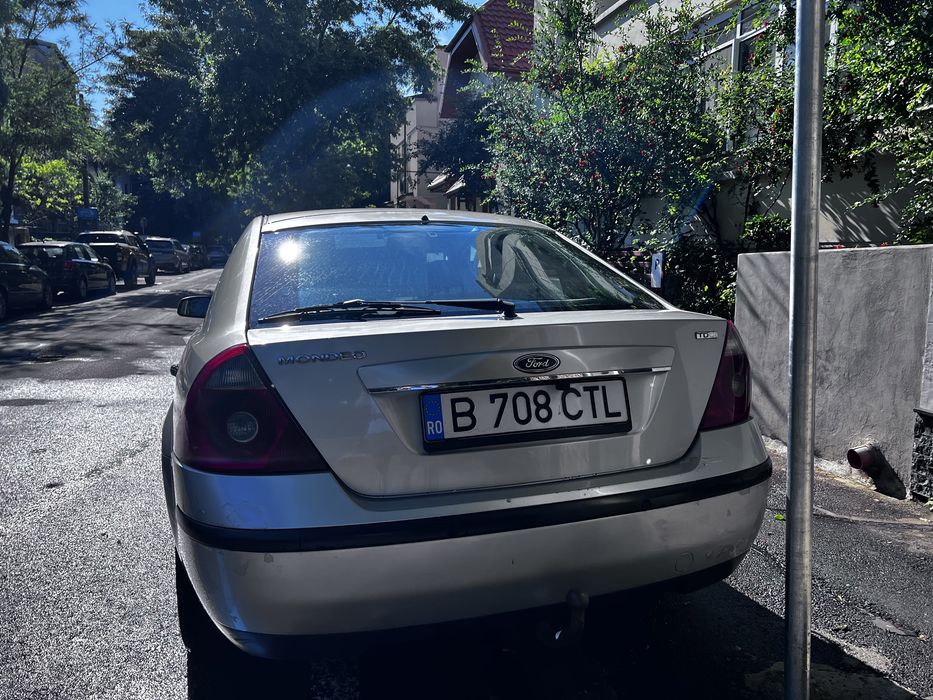 Ford Mondeo MK3 Masina de familie (GHIA)