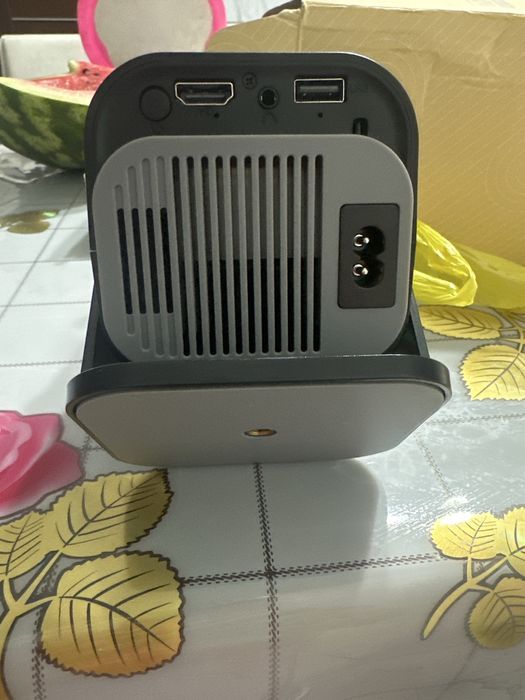 Продам умный проектор