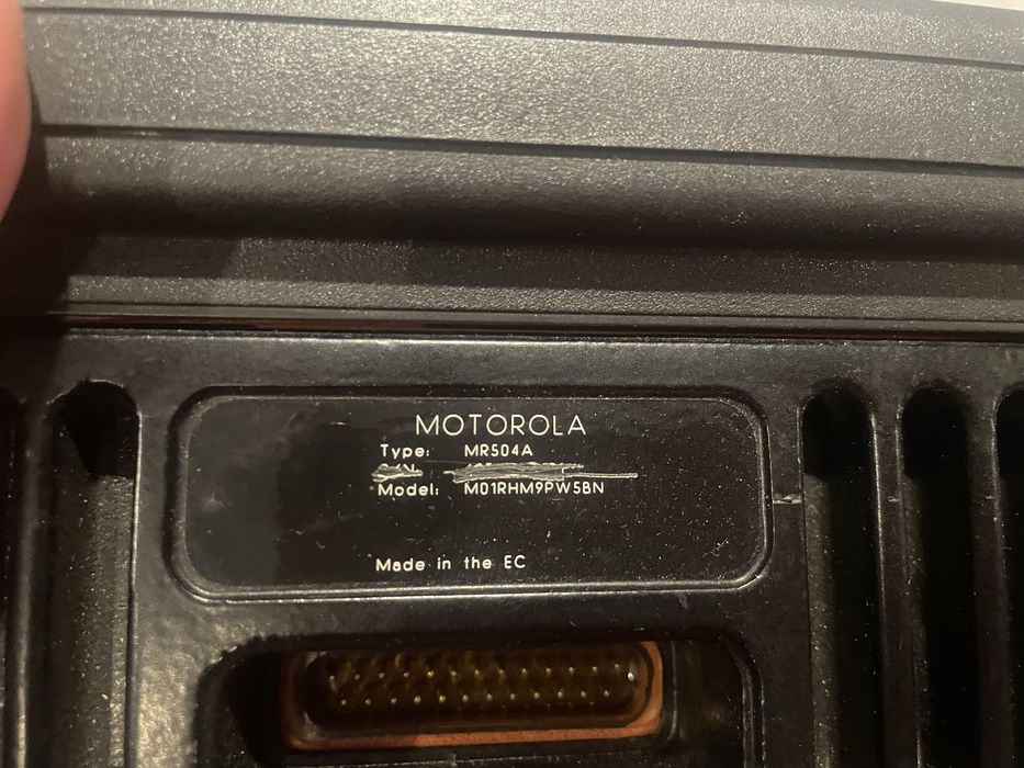Statii radio UHF Motorola