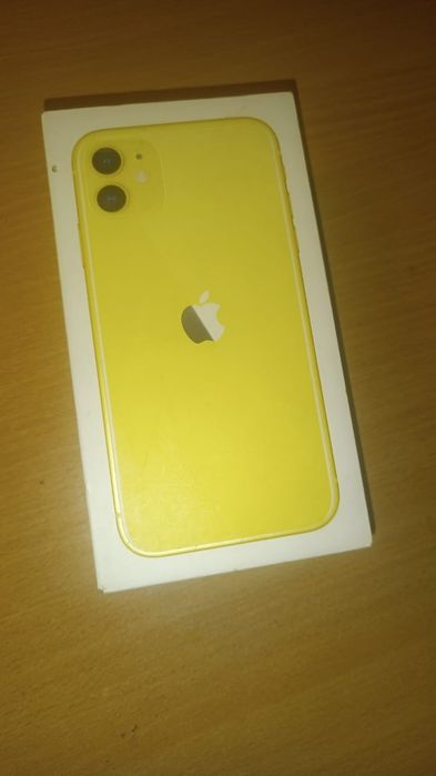 Продам айфон 11 64гб