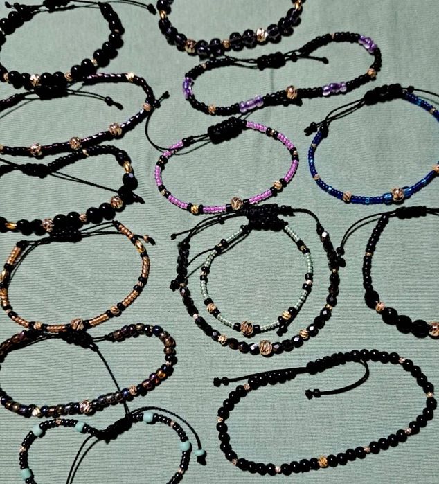 Martisoare cu biluțe de aut