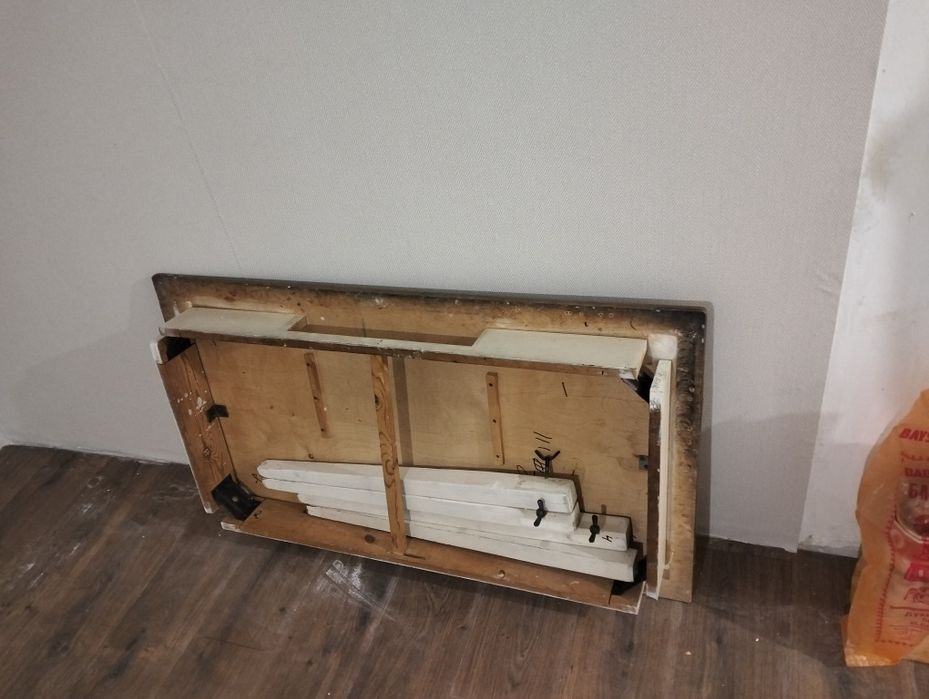 Стол бесплатно самовывоз