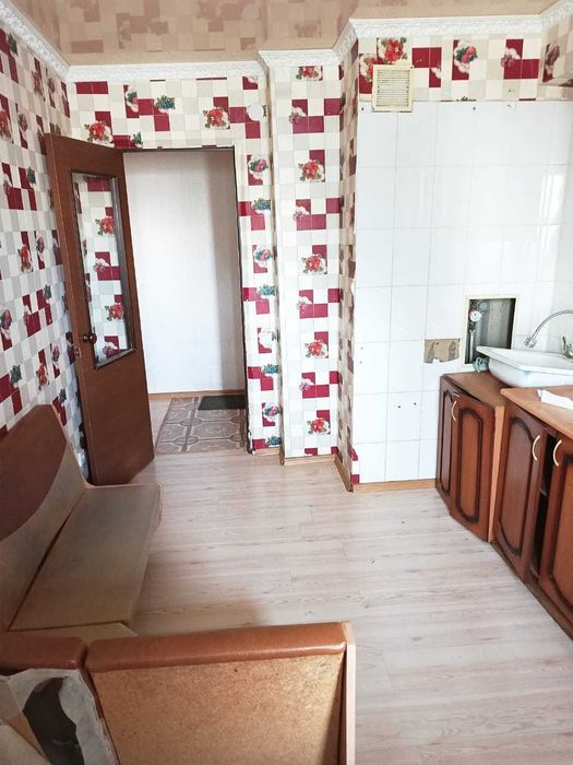 продам 3 комнатную квартиру