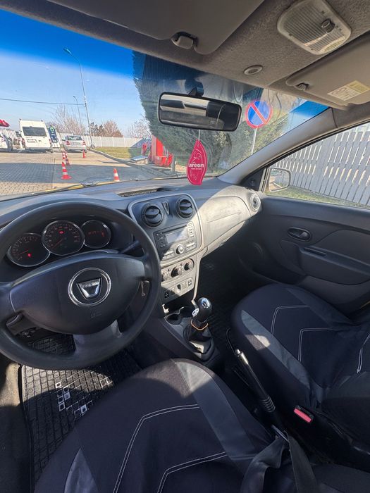 Dacia Logan / 2016 / AC