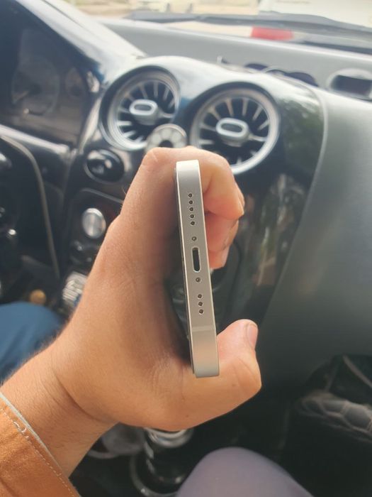 Iphone 13 yomkost 98%