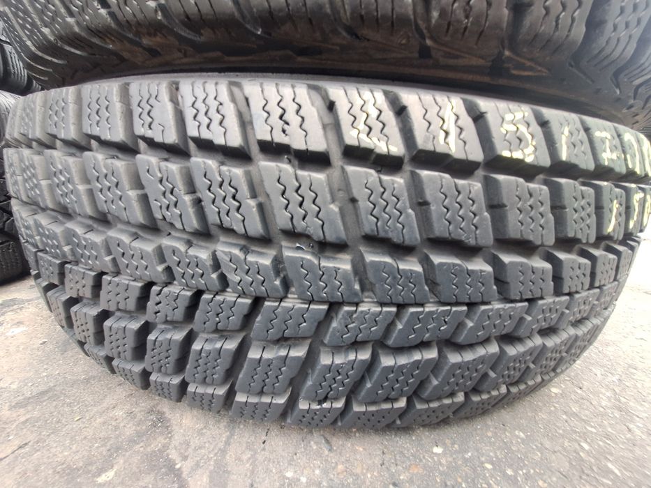 4 anvelope iarna 215/70r16 Nexen Montaj Gratuit