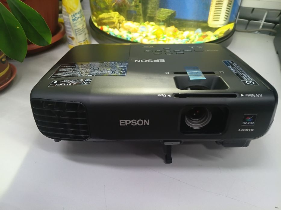 Проектор EPSON EB-S03