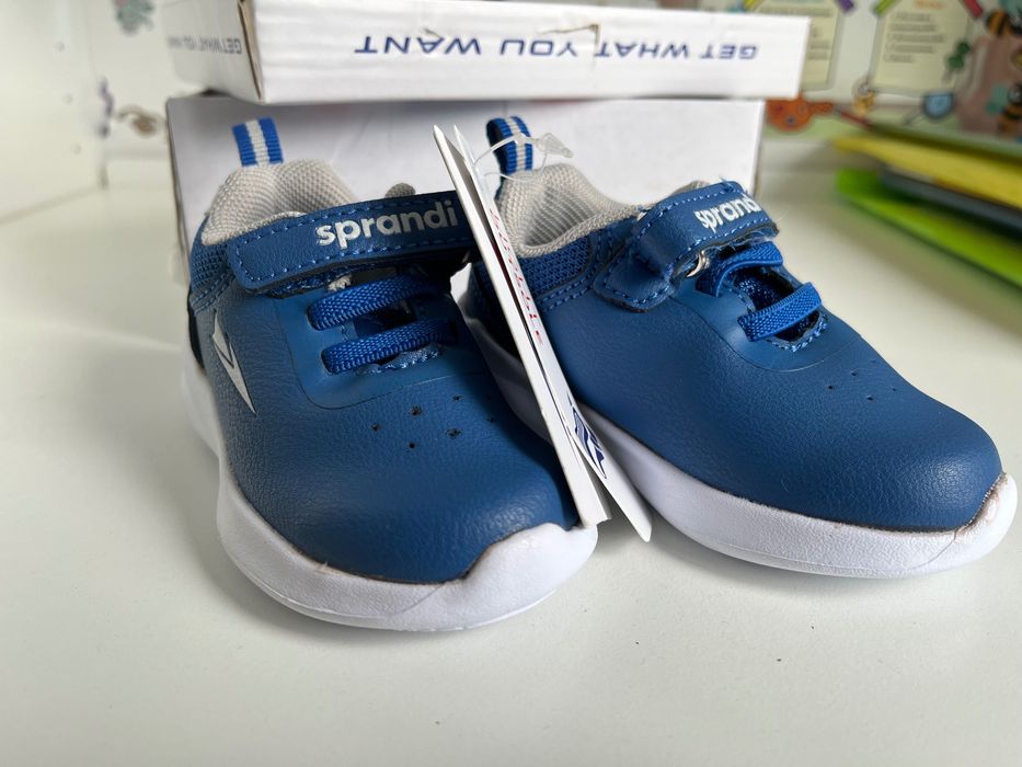 Бебешки маратонки Sprandi 20 размер