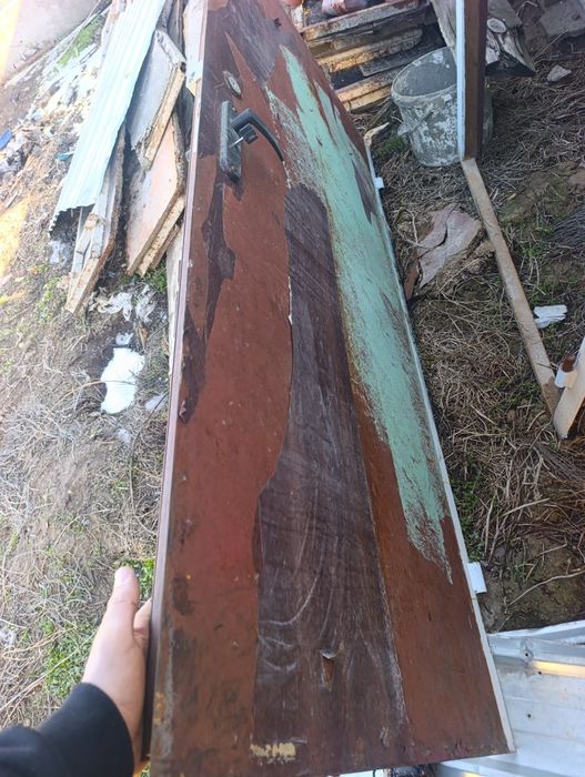 Дверь металлический