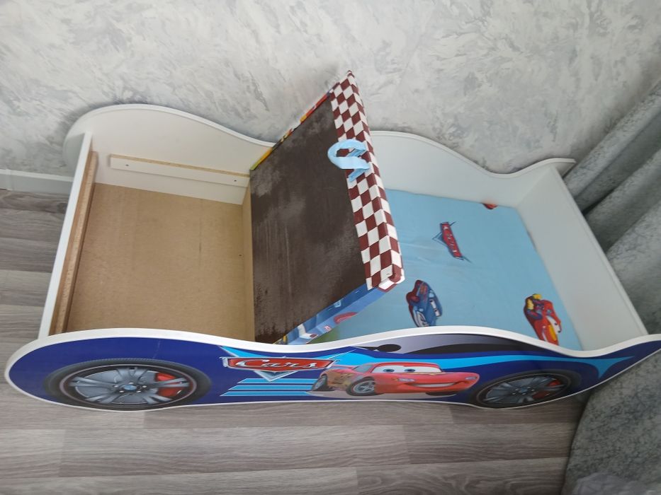 Продаётся детская кровать