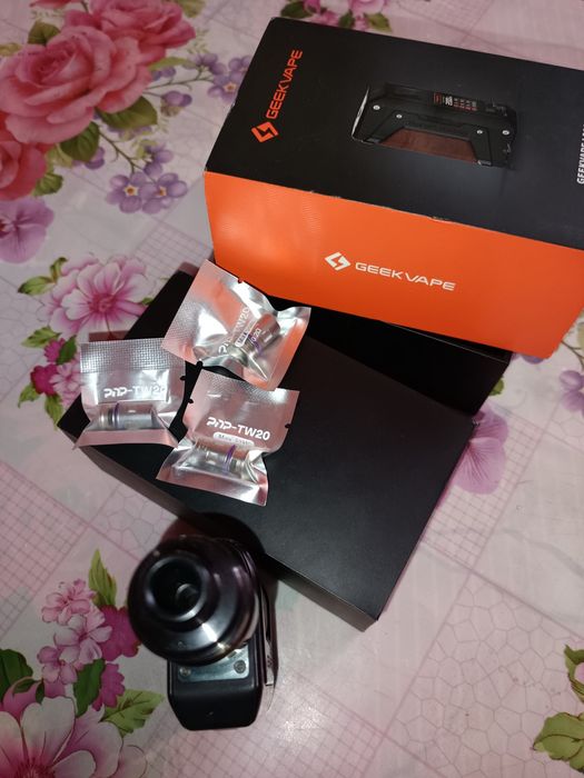 vape kit Geekvape L200