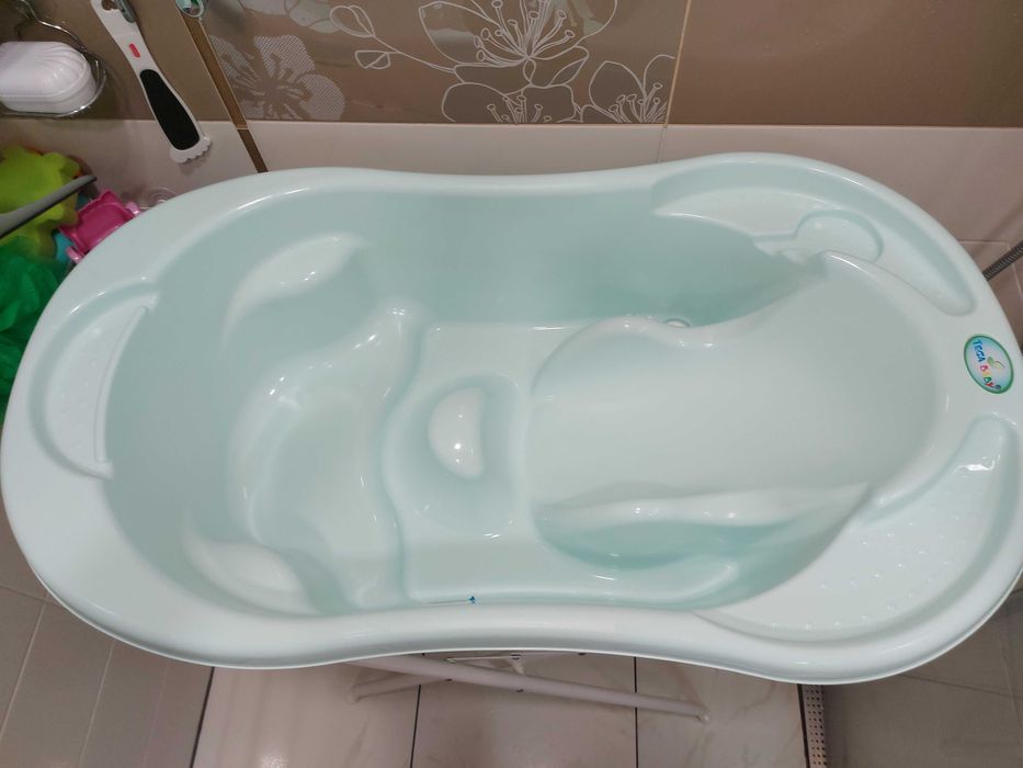 Бебешка вана Tega Baby - Анатомична