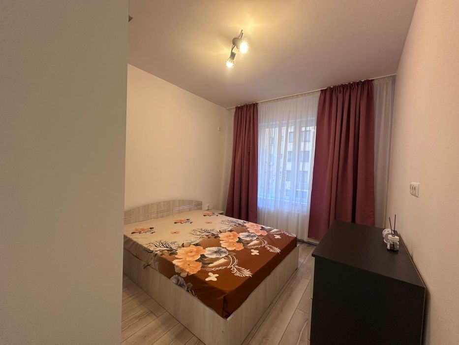 Închiriez garsonieră