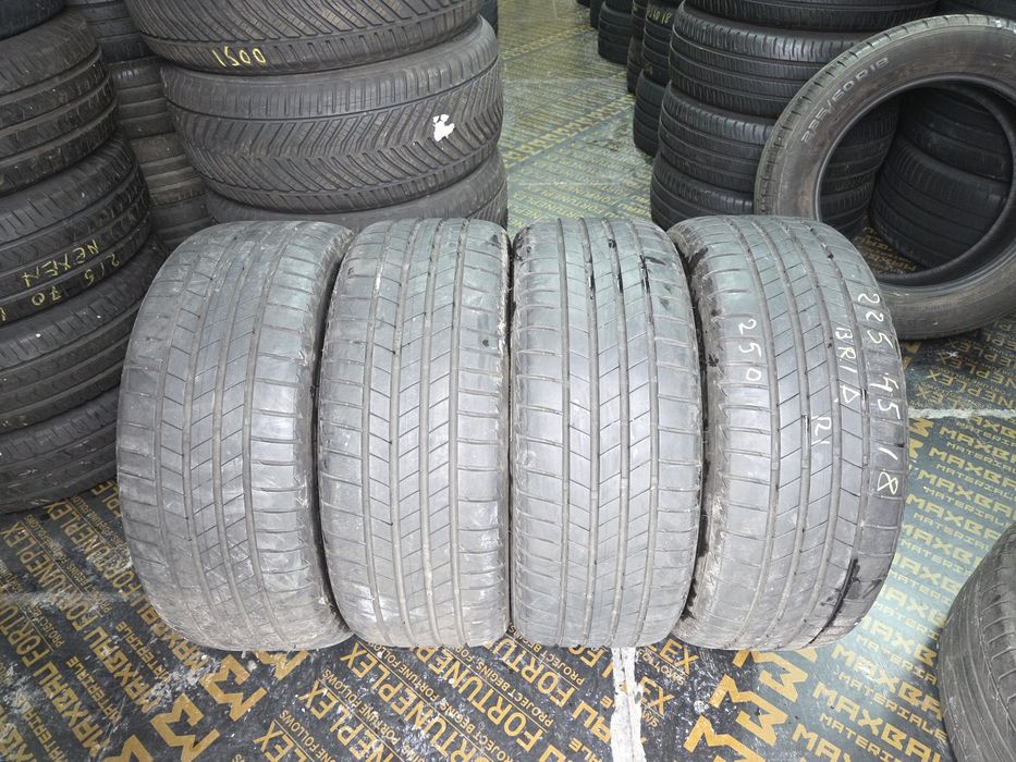 Set 4 anvelope SH vara Bridgestone 225/45/18 dot 2022