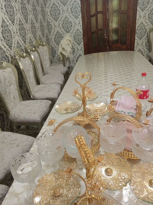 16 уринли мехмонхона мебели.