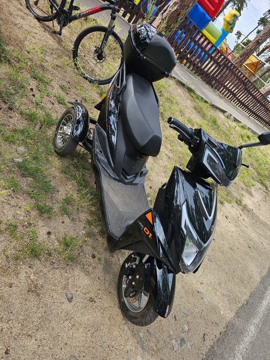 Продам электро трицикл