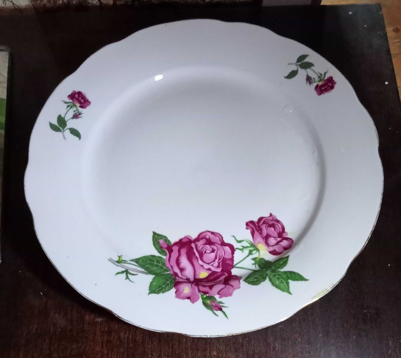 Продам. 2 блюда чехословацких. Советских времён.