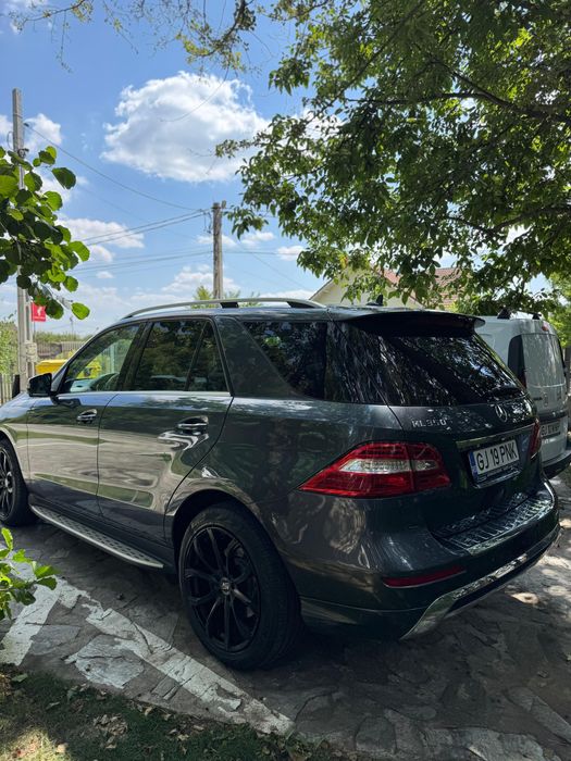Mercedes-Benz ML 350 BlueTEC 4MATIC AMG