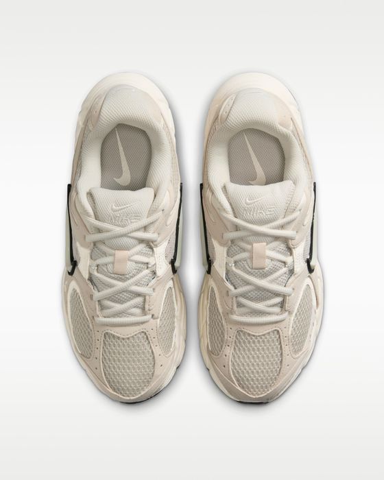 Дамски маратонки Nike