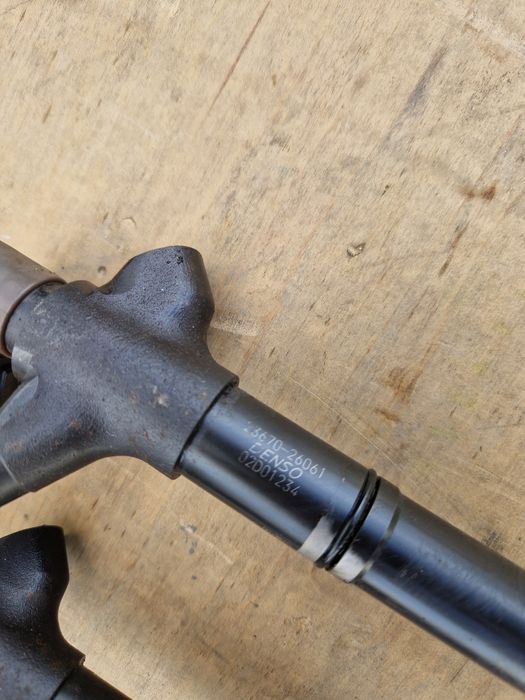 Injectoare Toyota Rav 4 2.2 2012 Cod 2367026061