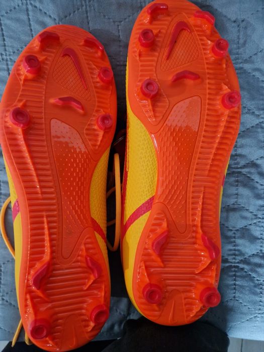 Ghete nike fotbal phantom GT2