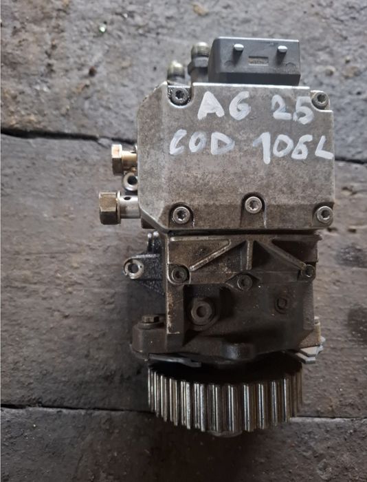 Pompa injecție AUDI A6 2.5 Diesel COD 106 L