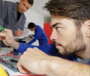 Электрик. Аварийная выезд! 24/7. Услуги электрика по Ташкенту. Даниил