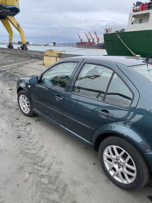 VW Bora 1.6 105 к.с.  EDITION